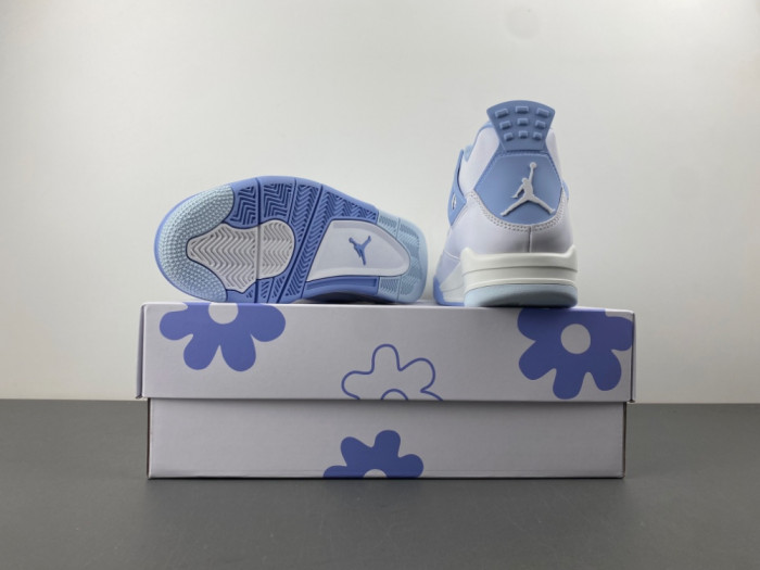 Air Jordan 4 Retro