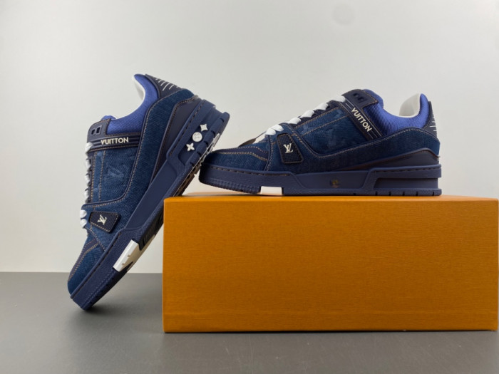 1V SNEAKERS 1V0425-319