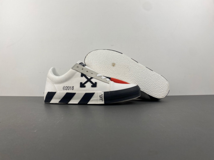 OFW SNEAKERS GY05110-033