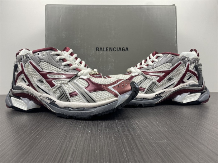 blcg runner sneaker uu896-002