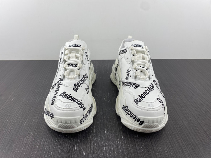blcg sneaker triple.s sneakers 58963 w1y2896