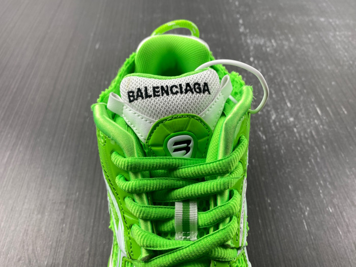 blcg runner sneaker bm5623-013