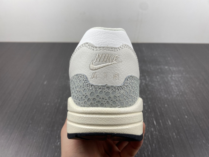 nike air max 1 safari summit white fb5059-100