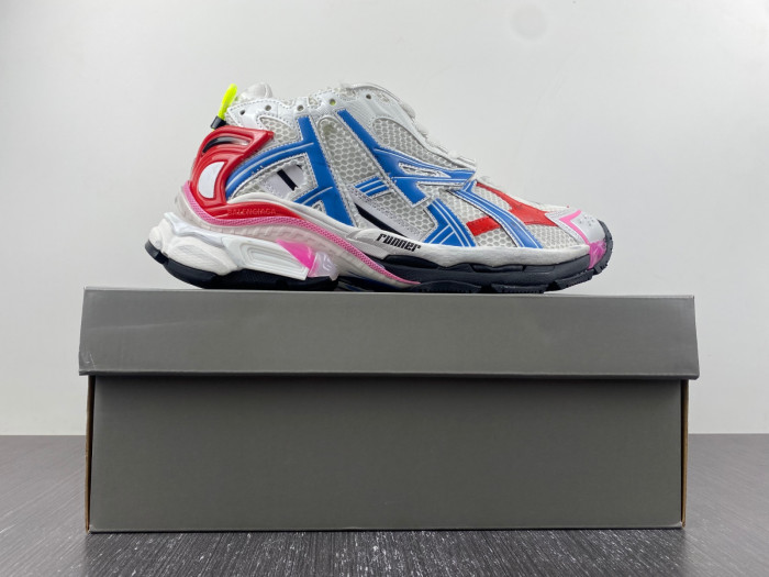 blcg runner sneaker bm5623-020