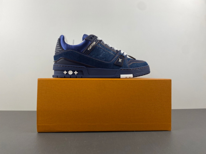 1V SNEAKERS 1V0425-319