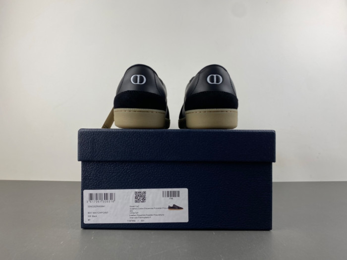 D10R SHOES B01 D896-187