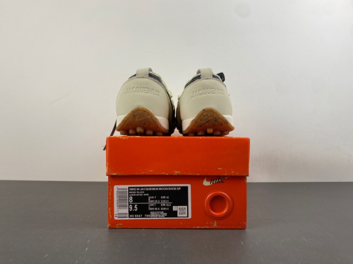 Ja*qvemvs x Nike Wmns Moon Shoe SP Alabaster HV8547-700