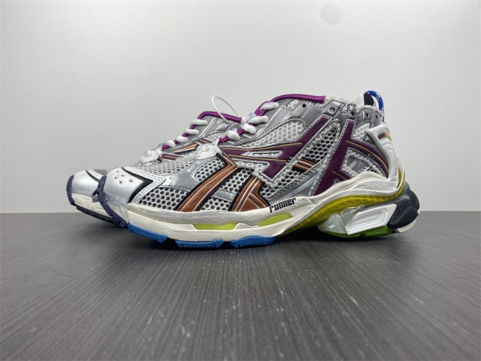 blcg runner sneaker dy858-001