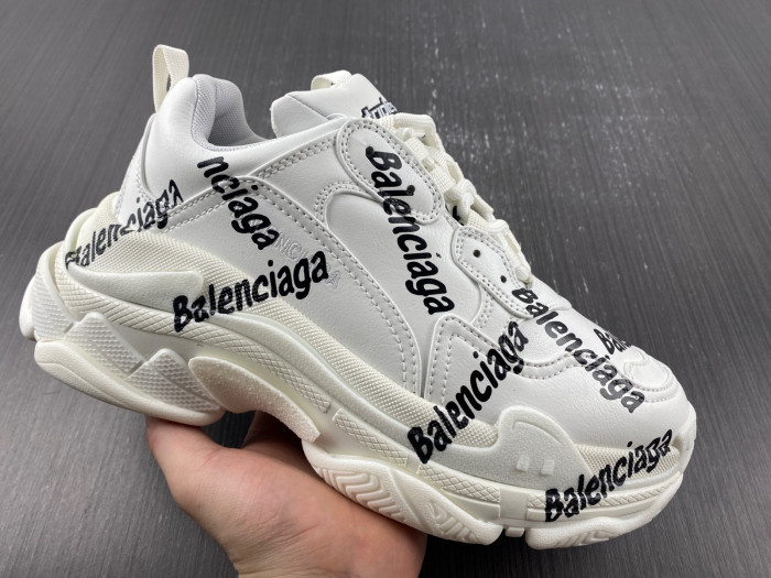 blcg sneaker triple.s sneakers 58963 w1y2896