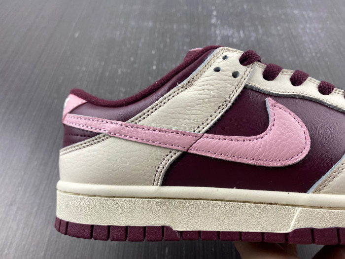 nike dunk low valentine