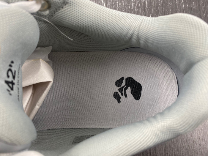 ofw sneakers gy018