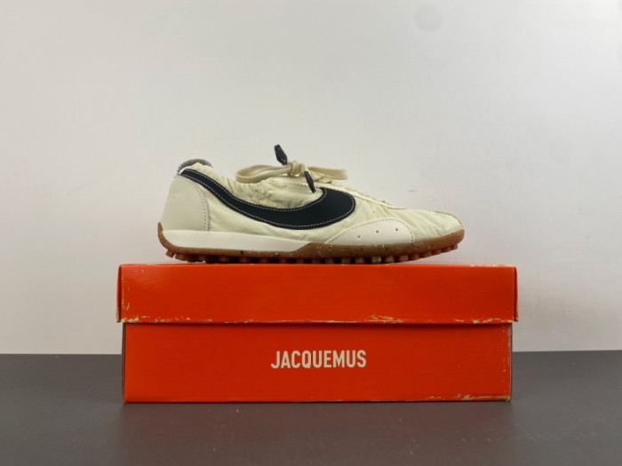 Ja*qvemvs x Nike Wmns Moon Shoe SP Alabaster HV8547-700