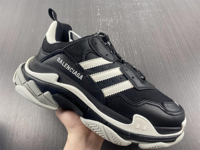 blcg sneaker triple.s sneakers l908-8906