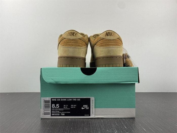 nike sb dunk low wheat (2017) - 883232-700