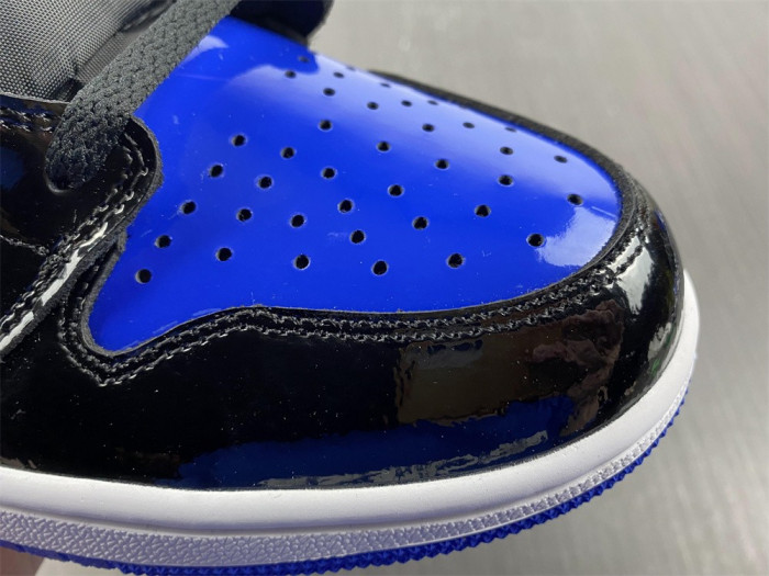 air jordan 1 high og “patent royal" 555088-400
