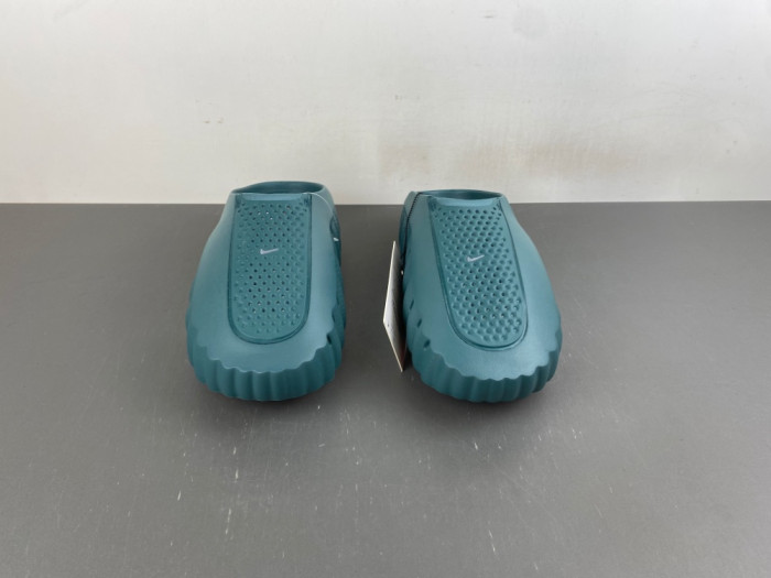 Nike Mind 001 