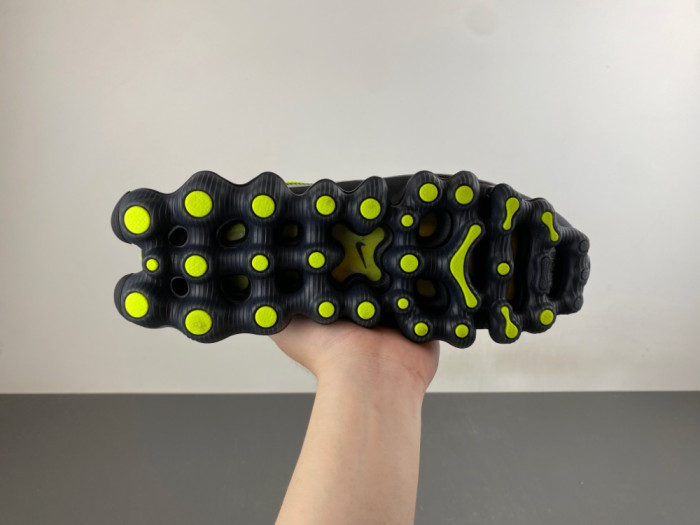 Nike Liquid Max 