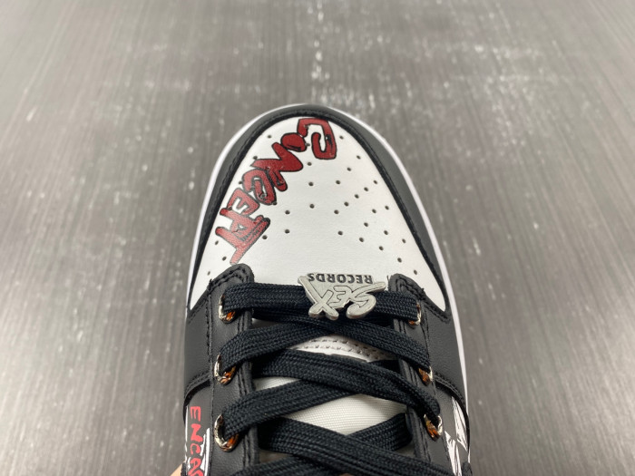 nike dunk low chr0m* hearts matty boy sex records nike dunk dd1391-100-01