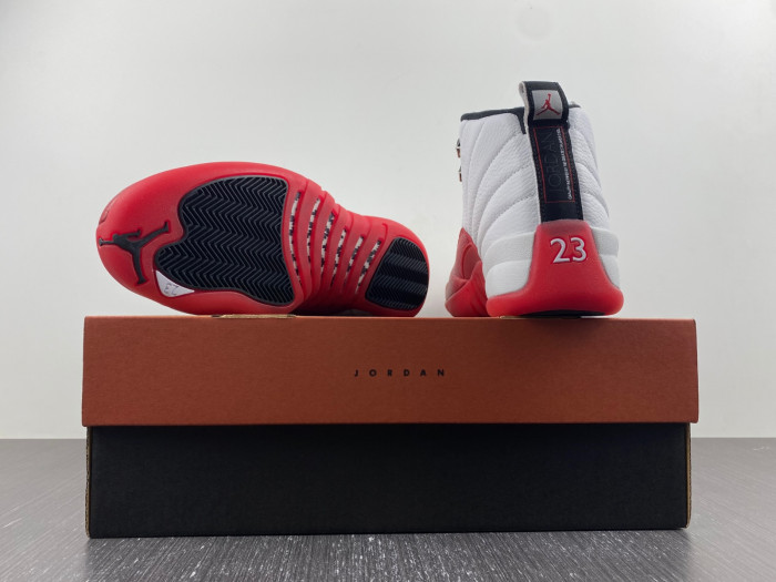 Air Jordan 12 Cherry CT8013-116