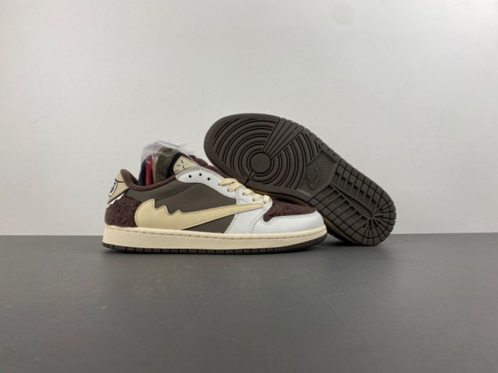 Travis Scott x Jordan Air Jordan 1 Low DM7866-717