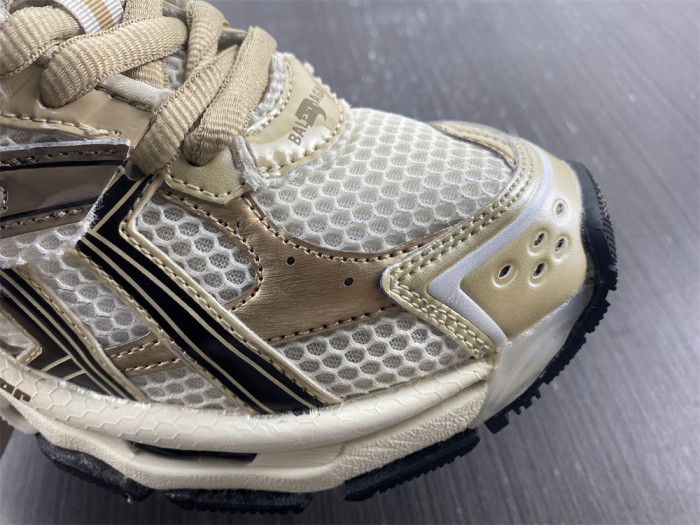 blcg runner sneaker uu563-089
