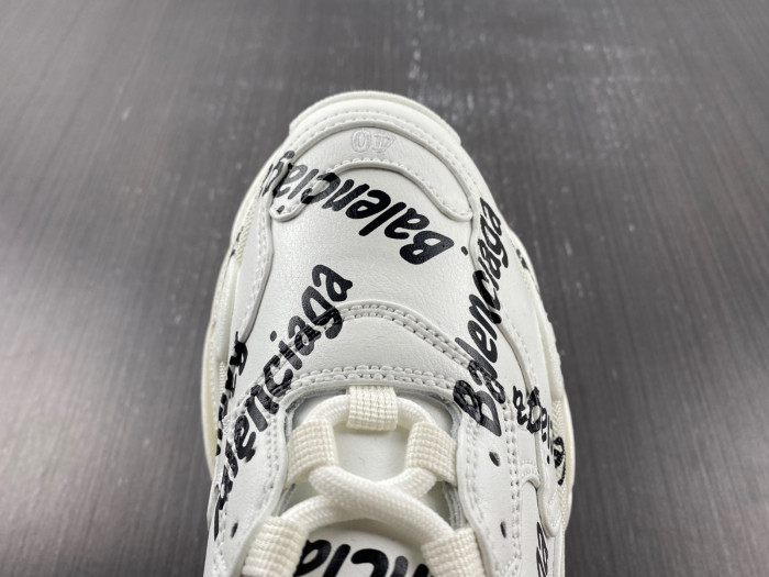 blcg sneaker triple.s sneakers 58963 w1y2896