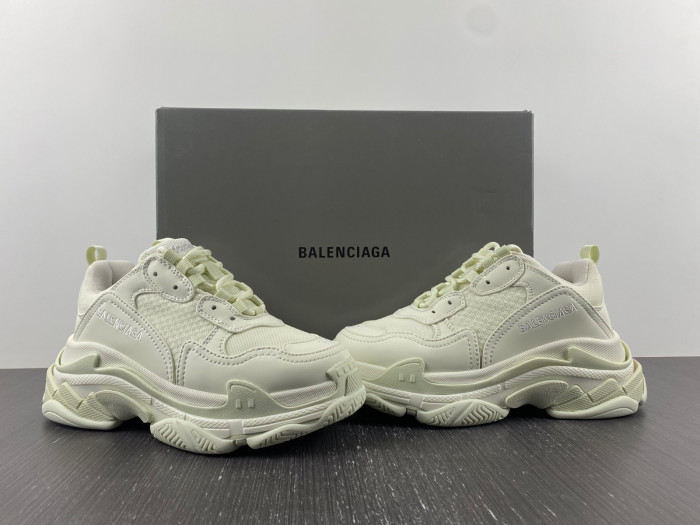 blcg sneaker triple.s sneakers 58963 w1y58963