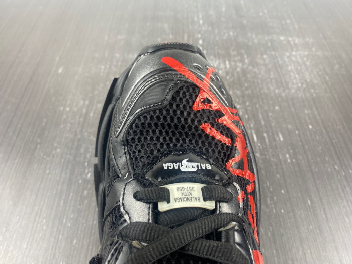 blcg runner sneaker bm5623-019
