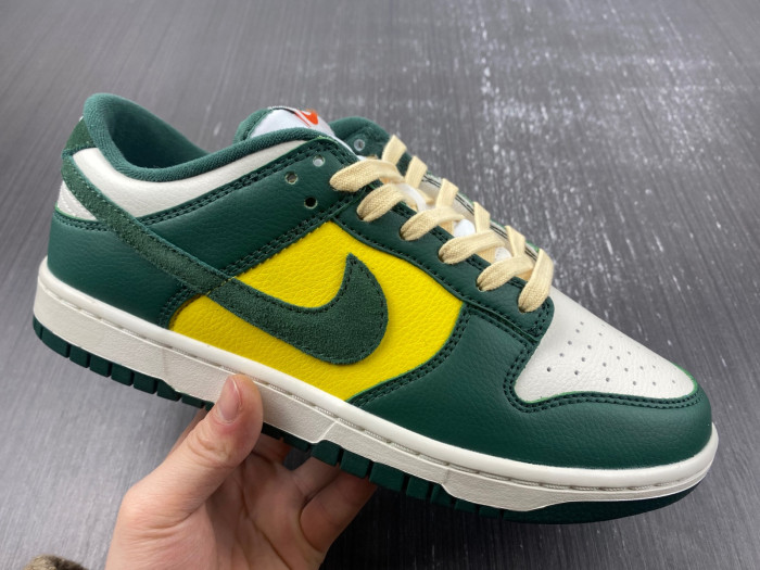 nike dunk low noble green fd0350-133