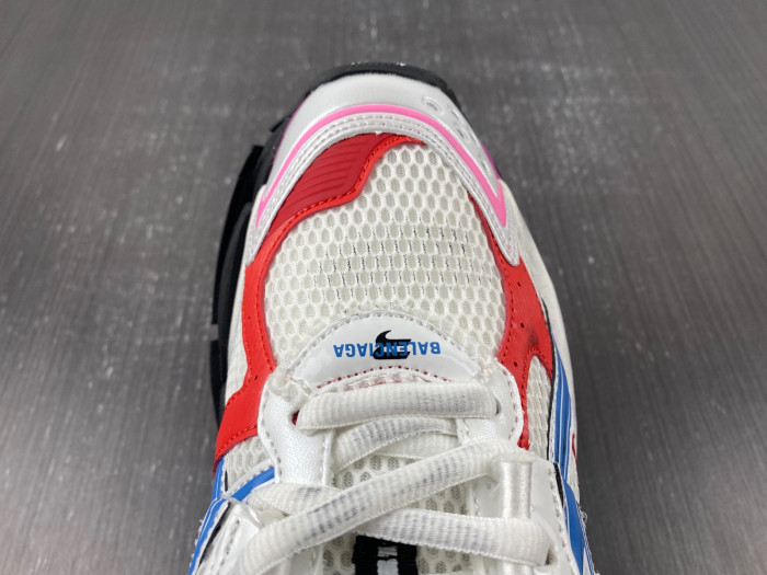 blcg runner sneaker bm5623-020