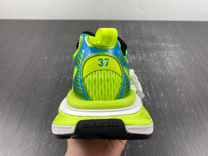 blcg 3xl sneakers bn569-017