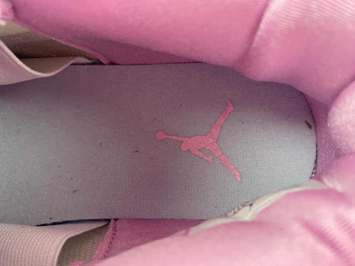 air jordan 4 white and pink ct8527-116