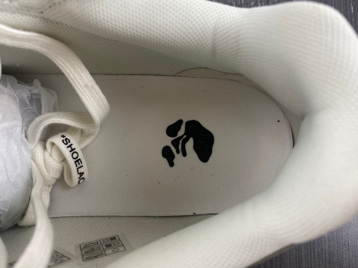 gym sneakers gy023