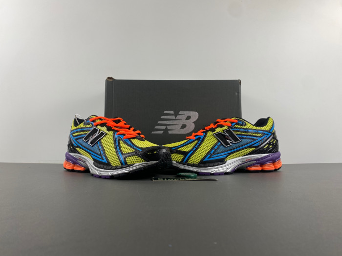 New Balance 1906R