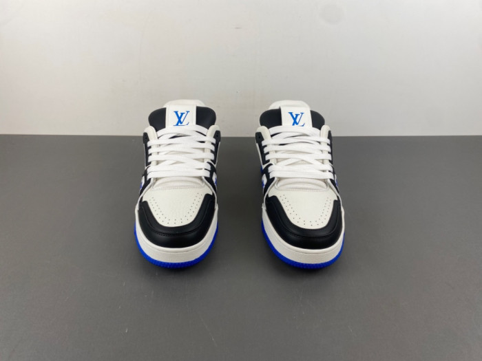 1V TRAINER 1V0425-323