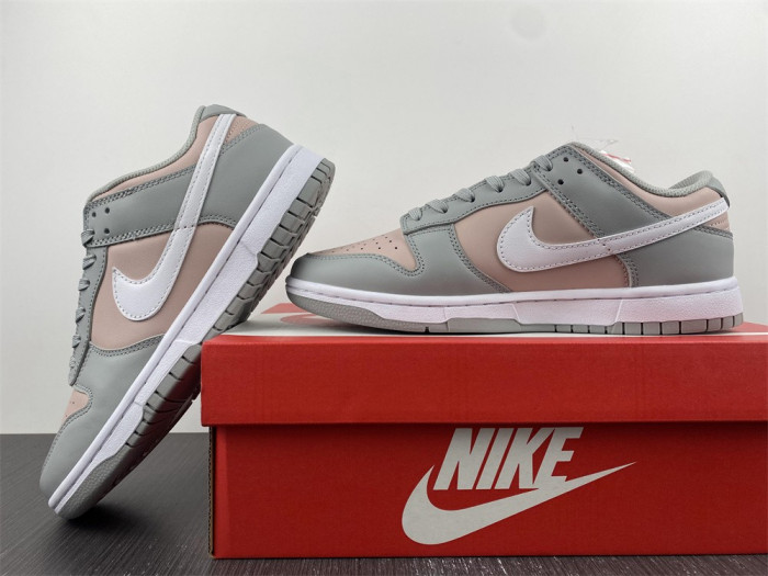 nike dunk low pink oxford (w) dm8329-600