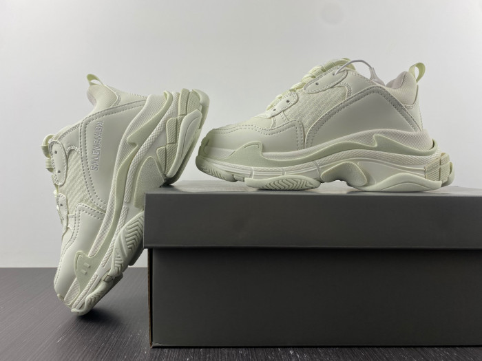 blcg sneaker triple.s sneakers 58963 w1y58963