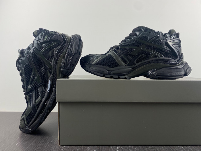 blcg runner sneaker bm5623-015