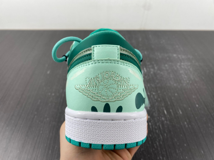 jordan 1 low dc0774-13201