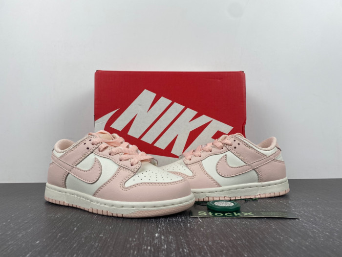 kids nike dunk low sp orange pearl cw1588-101