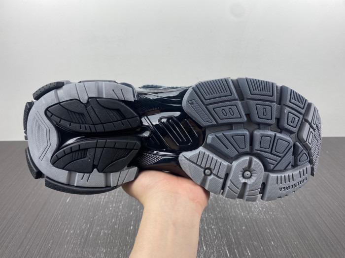 blcg runner sneaker bm5623-021