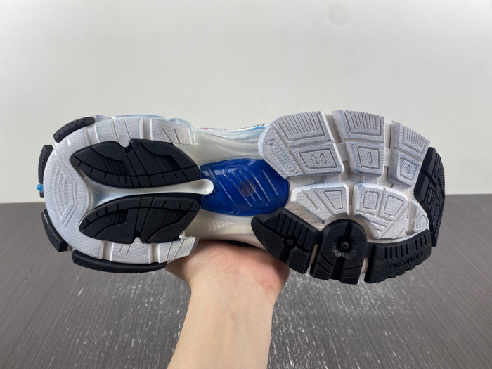 blcg runner sneaker 772774-w3rbw-9645