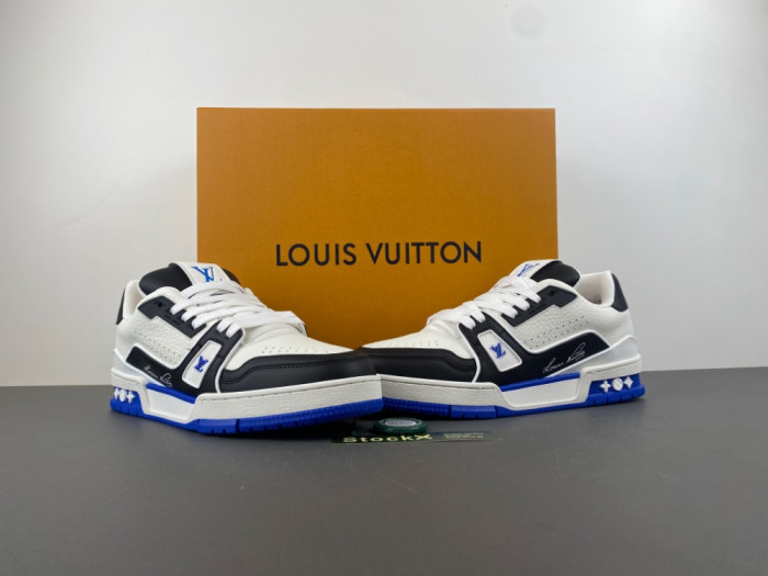 1V TRAINER 1V0425-323