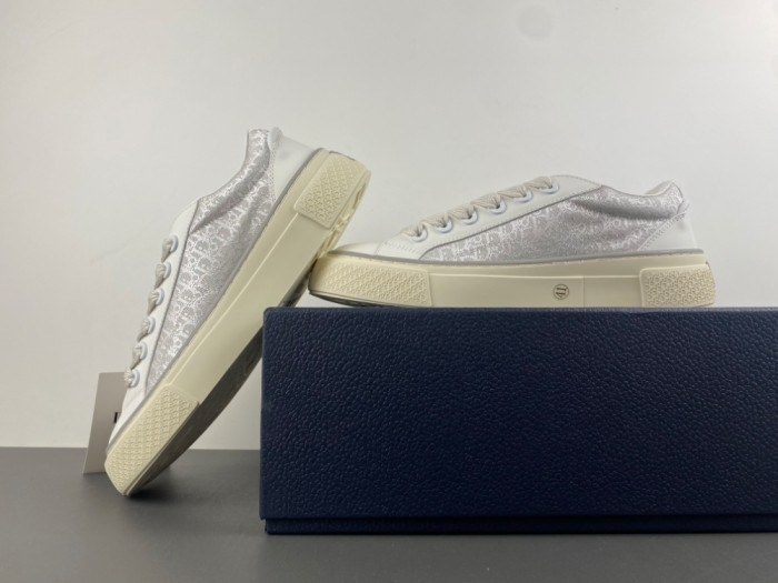 D10R B33 SNEAKERS BNOP235-074