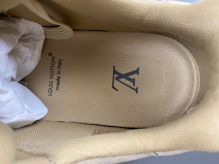 1V TRAINER 1VTR103