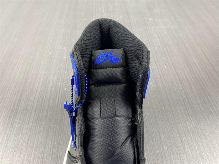 air jordan 1 high og “patent royal" 555088-400