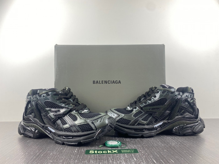 blcg runner sneaker bm5623-015