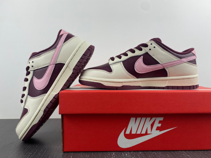 nike dunk low valentine