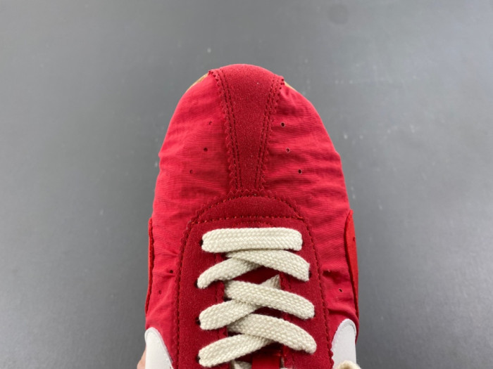 Ja*qvemvs x Nike Wmns Moon Shoe SP University Red HV8547-600