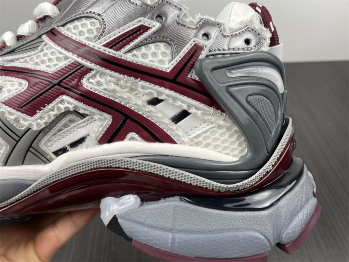 blcg runner sneaker uu896-002